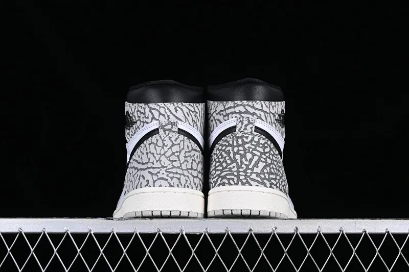All categories Air Jordan Jordan series basketball shoes Air Jordan 1 High Pure original Air Jordan 1 High OG "White Cement" AJ1 Joe 1 elephant pattern high-top basketball shoes DZ5485-052